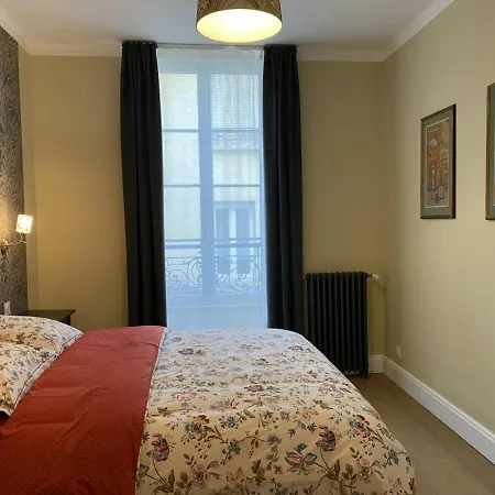 Equipe Au Coeur De - Confort Et Praticite - Fr-1-489-366 Vichy